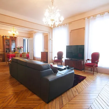 Grand Haussmann Opera 3 Bedrooms