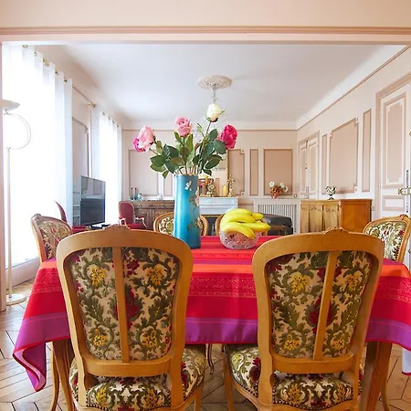 Apartment Grand Haussmann Opera 3 Bedrooms *