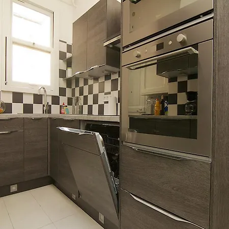 Grand Haussmann Opera 3 Bedrooms *