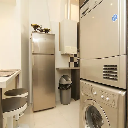 Grand Haussmann Opera 3 Bedrooms Apartment *