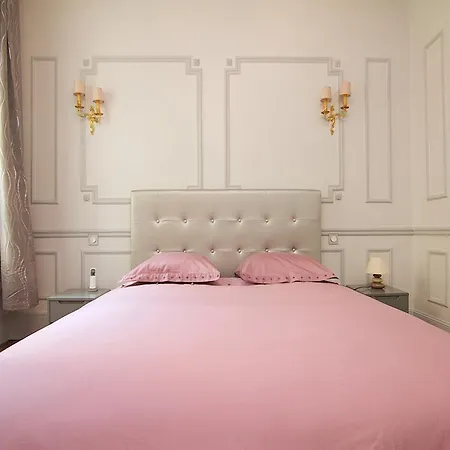 Grand Haussmann Opera 3 Bedrooms * Paris