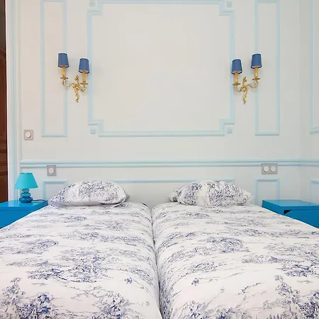 Grand Haussmann Opera 3 Bedrooms Paris