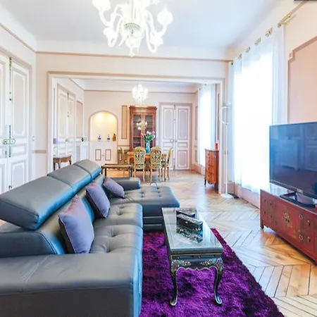 Apartment Grand Haussmann Opera 3 Bedrooms Paris